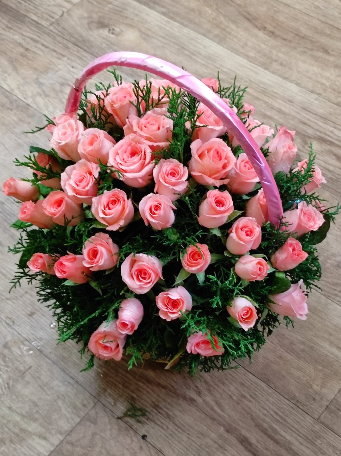 100 PINK ROSES BASKET - Main Image