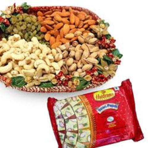 dry-fruits-tray-n-soan-papdi dry-fruits-tray-n-soan-papdi