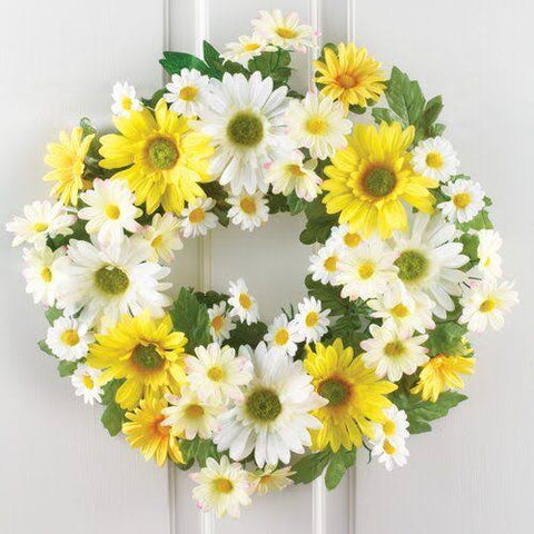 white-yellow-flowers-wreath